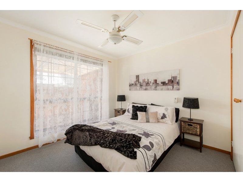 2/105 Glenroy Road, Glenroy VIC 3046