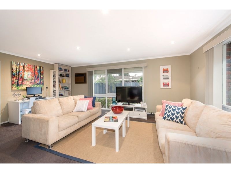 4 Ovens Court, Broadmeadows VIC 3047