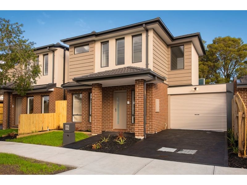 211 & 211A Hilton Street, Glenroy VIC 3046