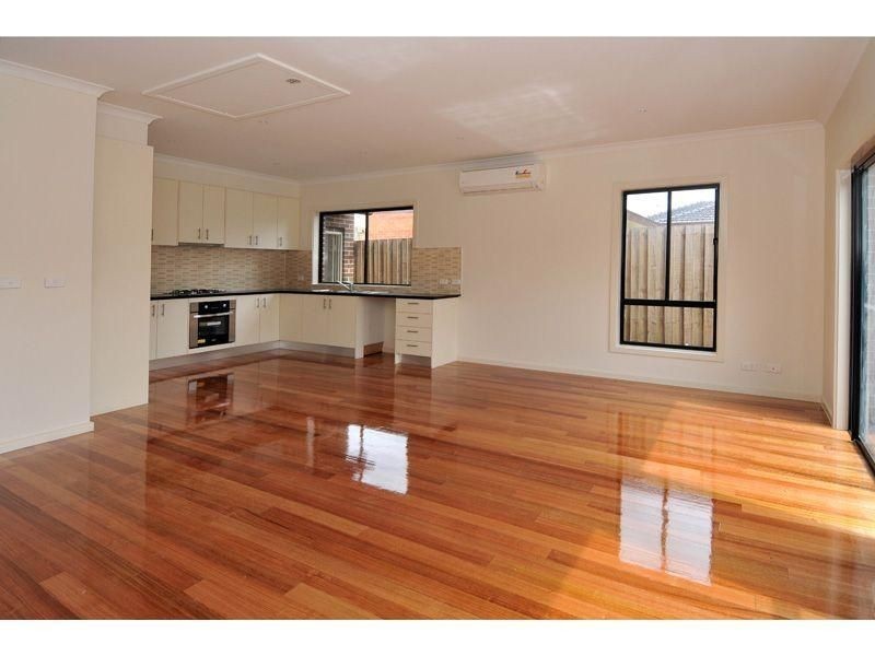 3/5 Cosmos Street, Glenroy VIC 3046