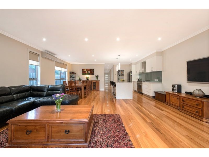 24 South Street, Hadfield VIC 3046