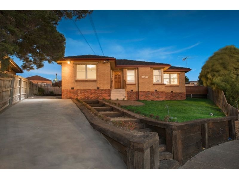 108 Valley Crescent, Glenroy VIC 3046