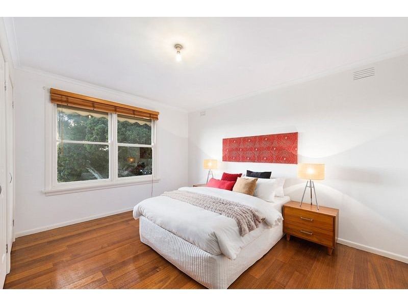 108 Valley Crescent, Glenroy VIC 3046