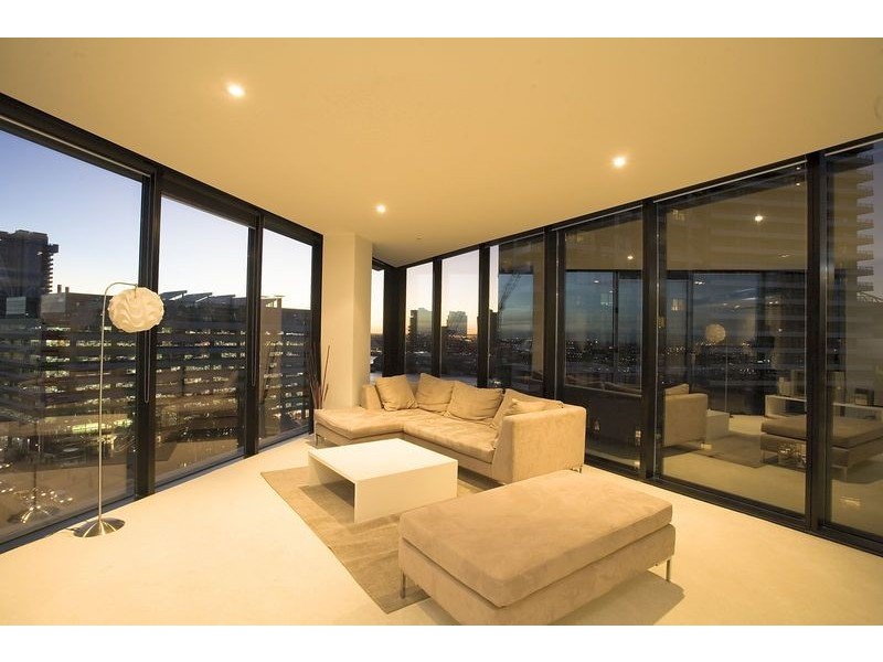 902/18 Waterview Walk, Docklands VIC 3008