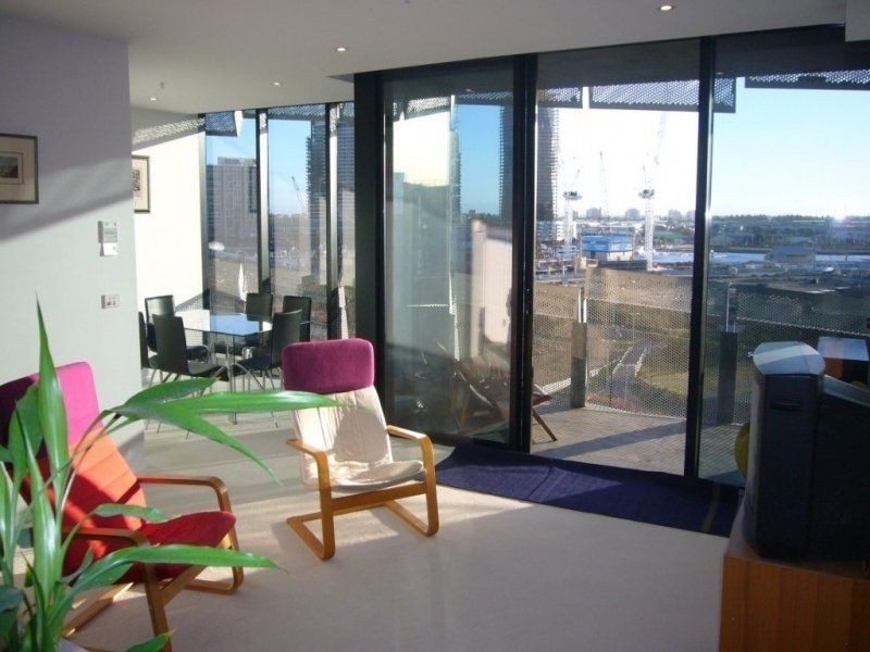 709/18 Waterview Walk, Docklands VIC 3008