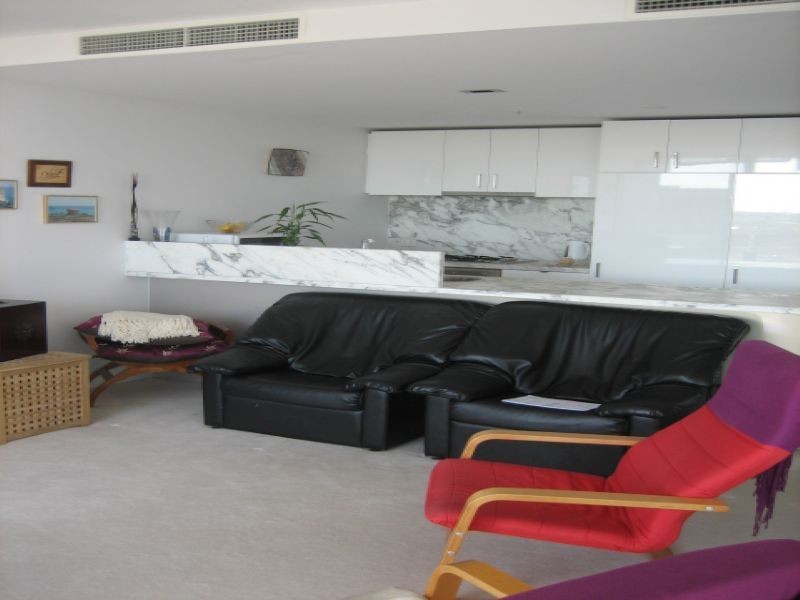 709/18 Waterview Walk, Docklands VIC 3008