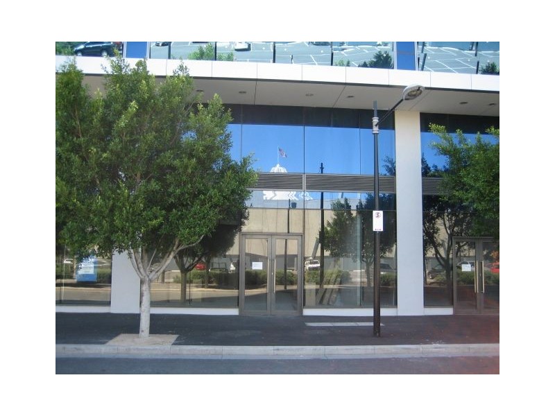 8 Doepel Way, Docklands VIC 3008