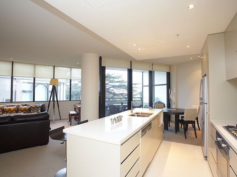 212/55 Queens Road, Melbourne VIC 3004