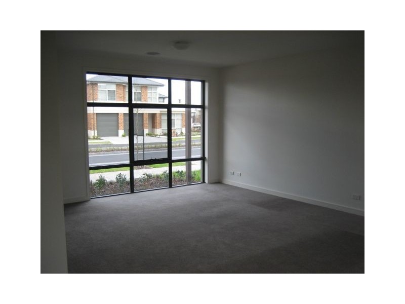 82 Stadium Circuit, Mulgrave VIC 3170