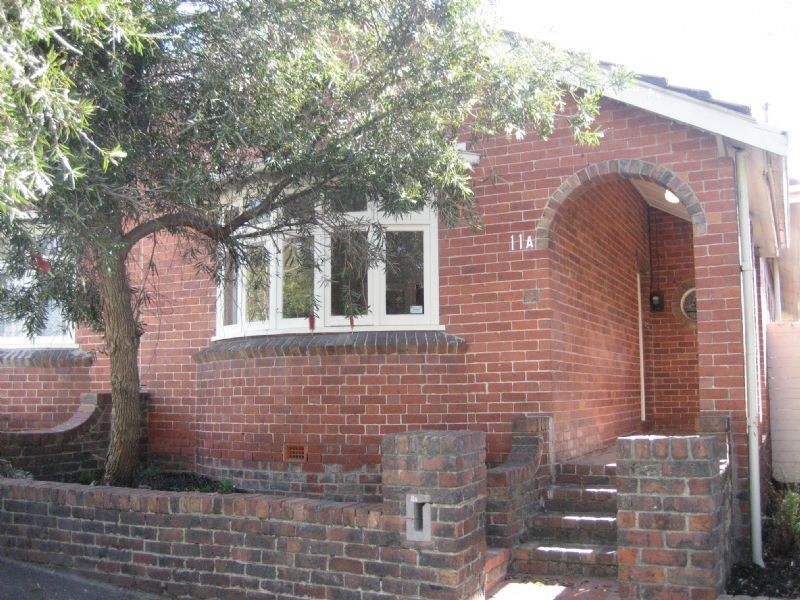 11A Canterbury Road, Toorak VIC 3142