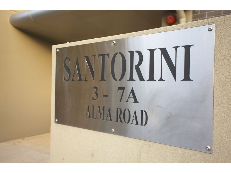 210/3 Alma Road, St Kilda VIC 3182