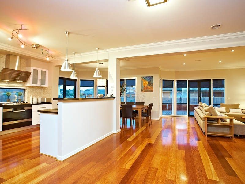 5 Sand Drift Walk, Sanctuary Lakes VIC 3030