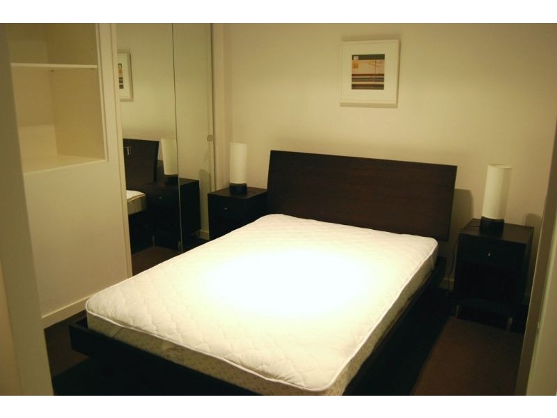 811/8 Franklin Street, Melbourne VIC 3000