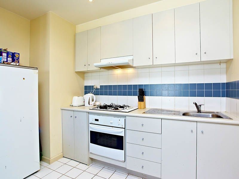 704/112 A’Beckett Street, Melbourne VIC 3000