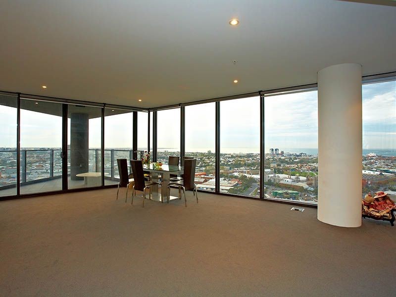 2704/90 Lorimer Street, Docklands VIC 3008