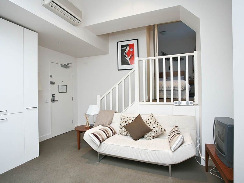 101/18 Bank Place, Melbourne VIC 3000