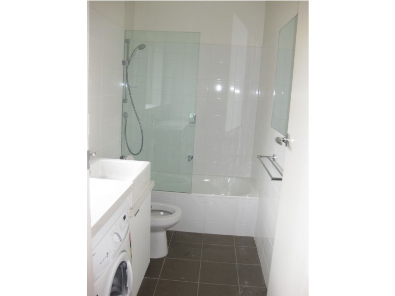 2/43-45 Brougham Street, North Melbourne VIC 3051