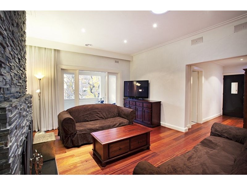 16/628 St Kilda Road, Melbourne VIC 3004