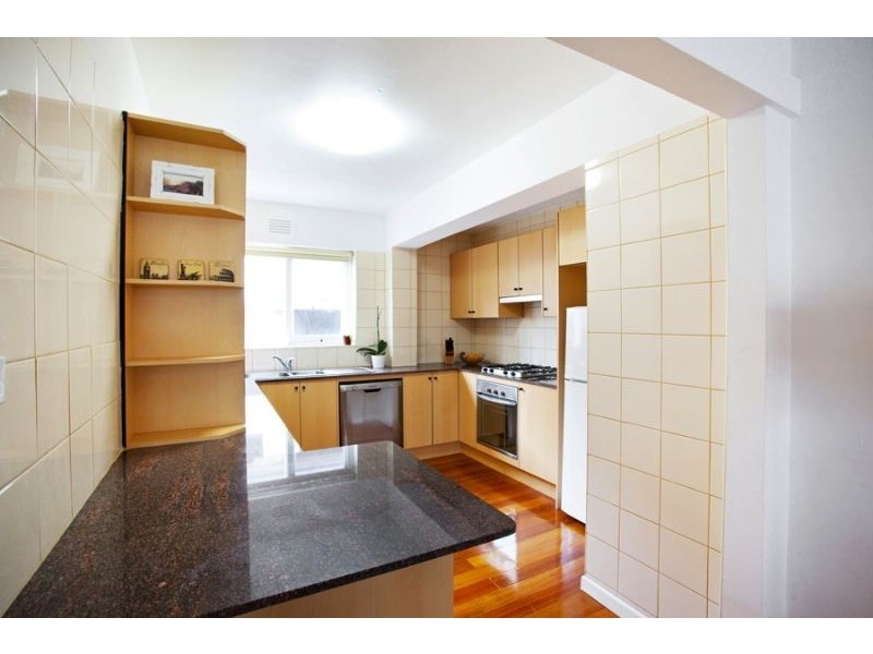 5/6 Marriott Street, St Kilda VIC 3182