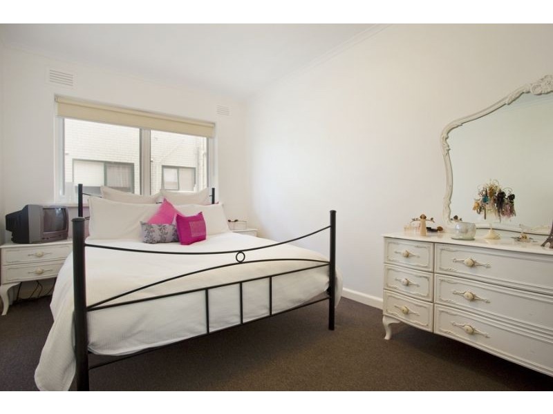 5/6 Marriott Street, St Kilda VIC 3182