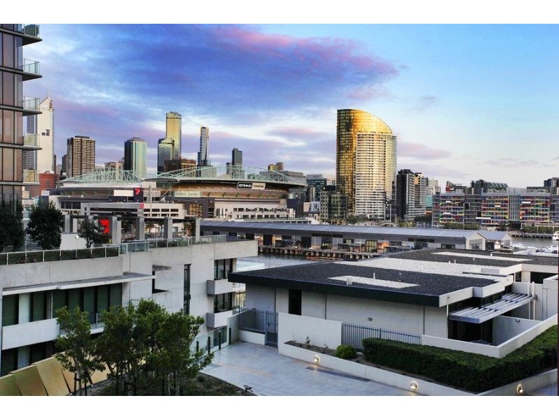 605/39 Caravel Lane, Docklands VIC 3008