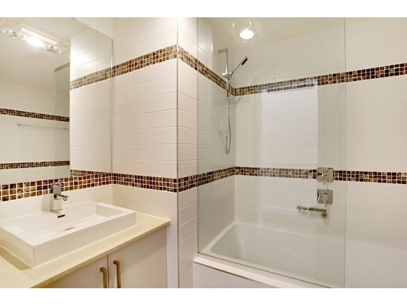 6/399 Albion Street, Brunswick West VIC 3055