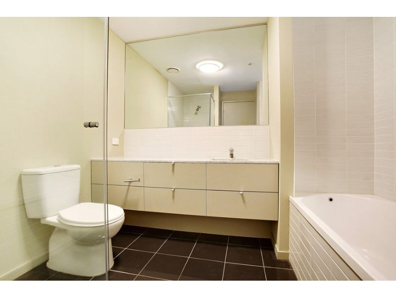 605/39 Caravel Lane, Docklands VIC 3008