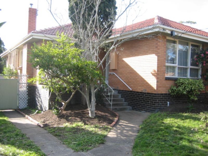 21 Thea Grove, Doncaster East VIC 3109