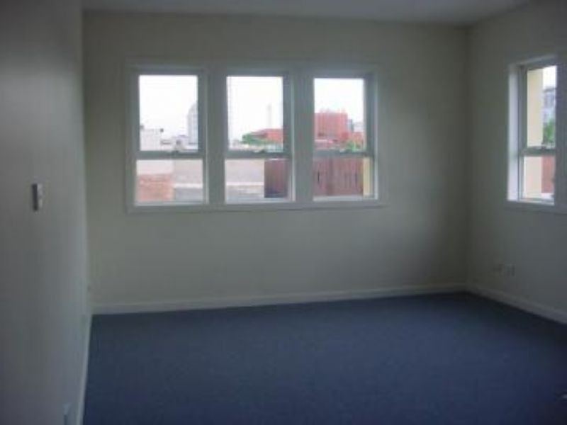 32/117-121 Bouverie Street, Carlton VIC 3053