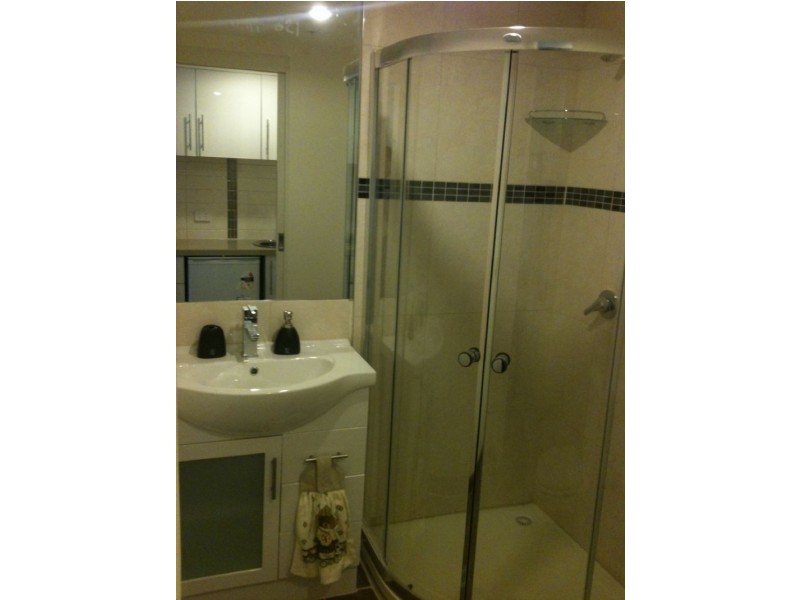 621/3-11 High Street, North Melbourne VIC 3051