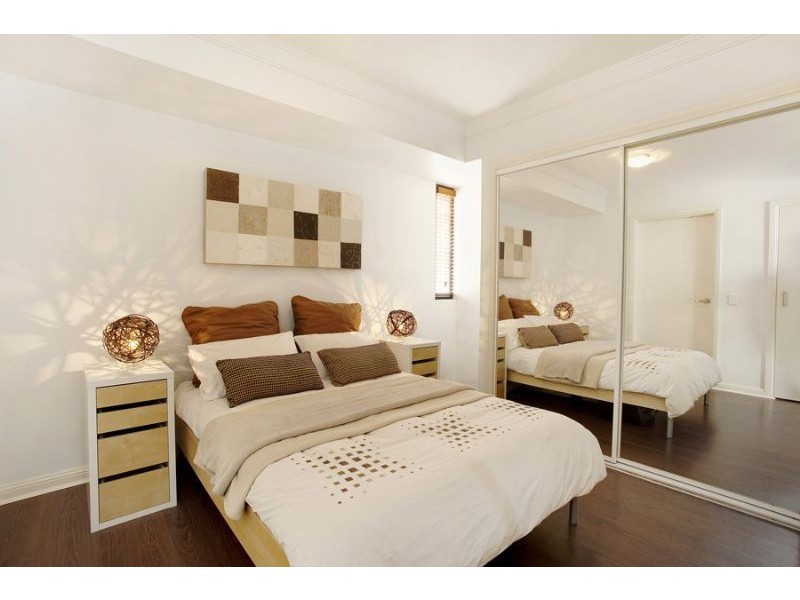 208/69 Stead Street, South Melbourne VIC 3205
