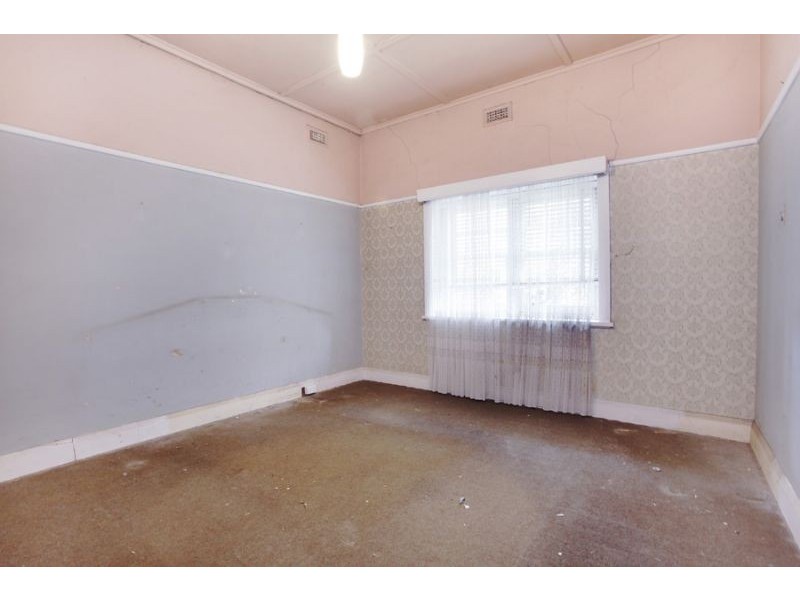 36 Godfrey Avenue, St Kilda East VIC 3183
