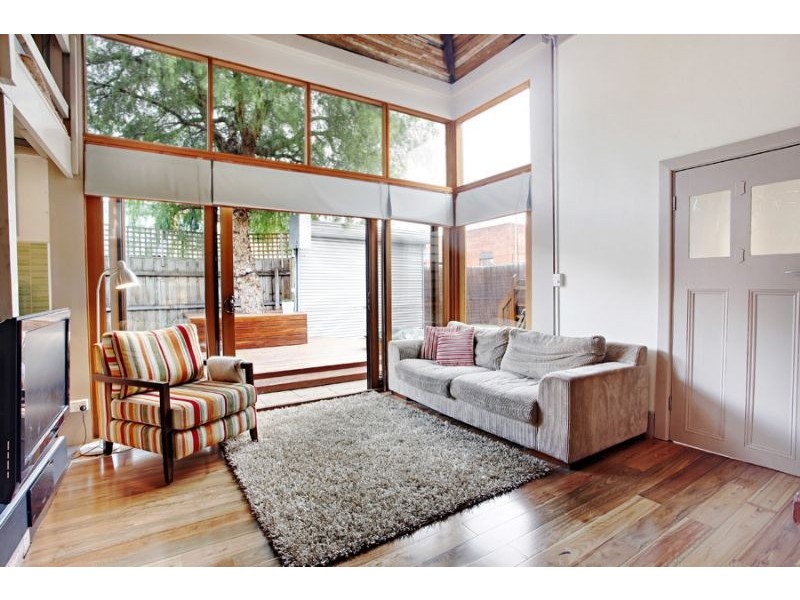 2 Duke Street, St Kilda East VIC 3183