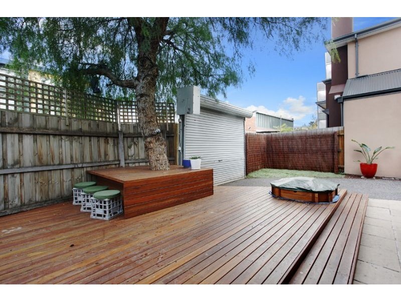2 Duke Street, St Kilda East VIC 3183