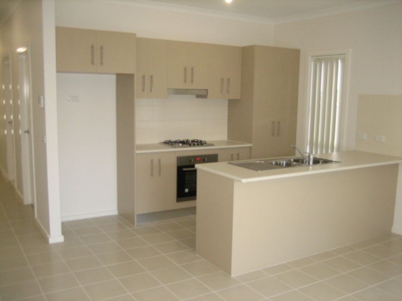 26 Hewett Drive, Point Cook VIC 3030