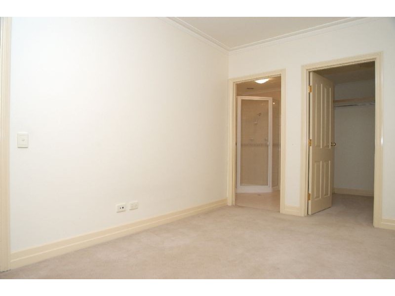 7/131 La Trobe Street, Melbourne VIC 3000