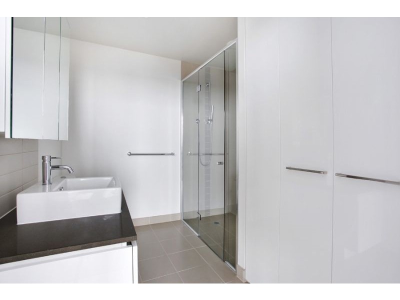 2213/8 Marmion Place, Docklands VIC 3008