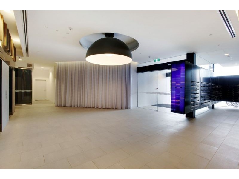 2213/8 Marmion Place, Docklands VIC 3008