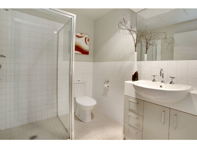 11/174 Esplanade East, Port Melbourne VIC 3207