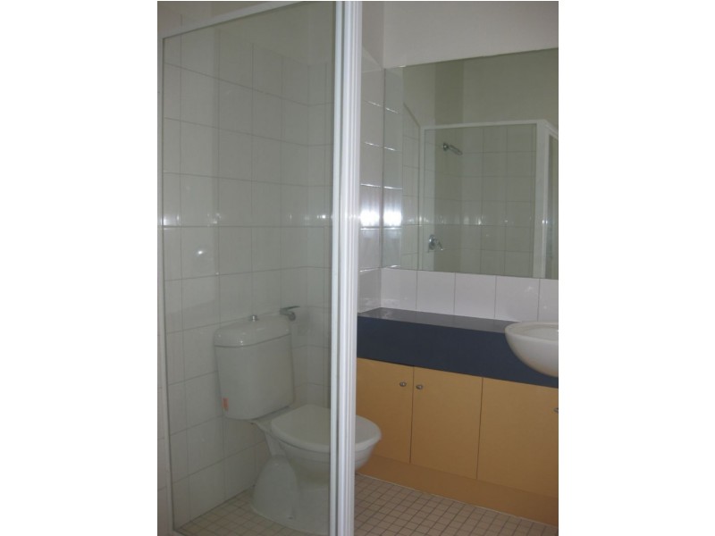 33/117-121 Bouverie Street, Carlton VIC 3053