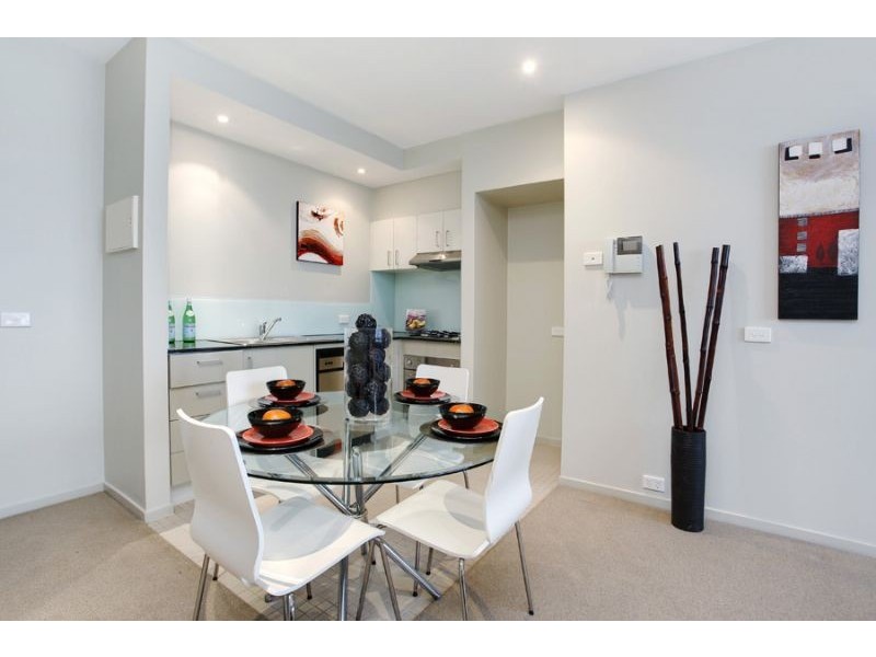11/174 Esplanade East, Port Melbourne VIC 3207