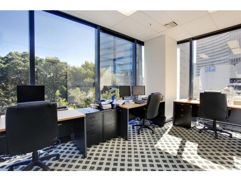 325/1 Queens Road, Melbourne VIC 3004