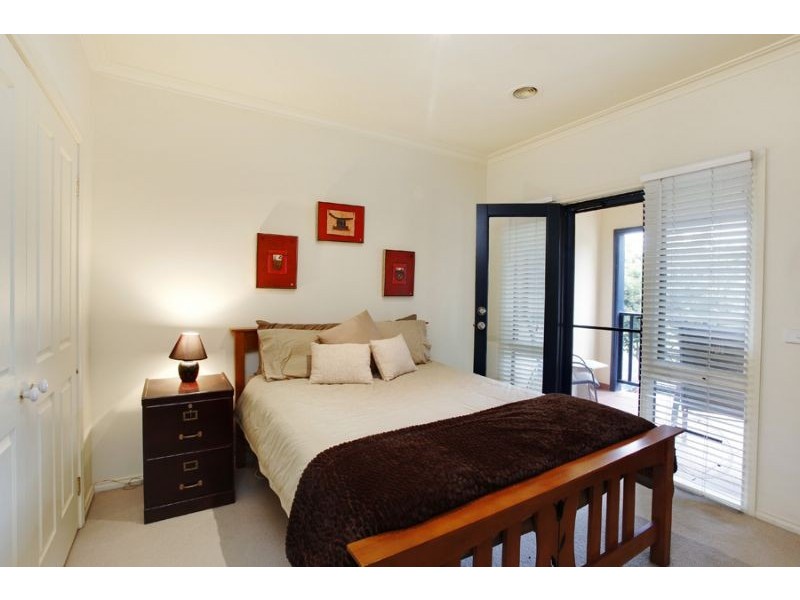 50 Mercantile Parade, Kensington VIC 3031