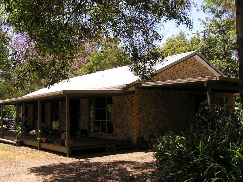 112 COMMISSIONERS FLAT RD, Peachester QLD 4519