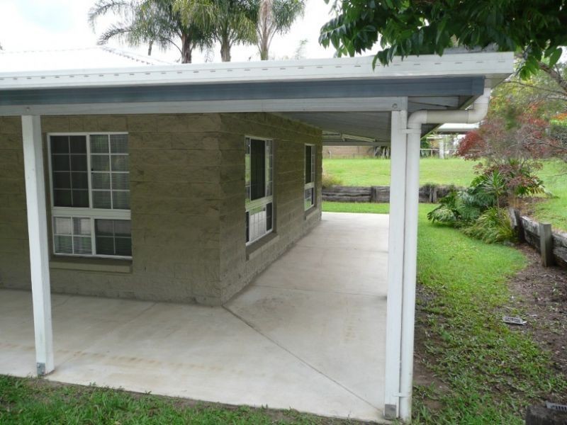 35 MALENY STREET, Landsborough QLD 4550