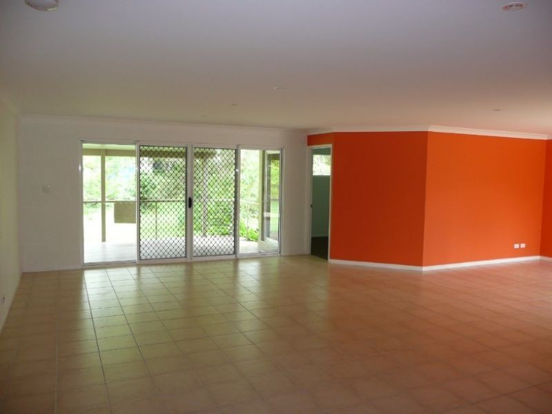 35 MALENY STREET, Landsborough QLD 4550