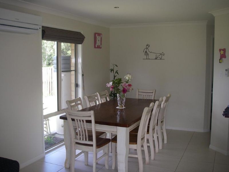 15 WINSTON COURT, Landsborough QLD 4550