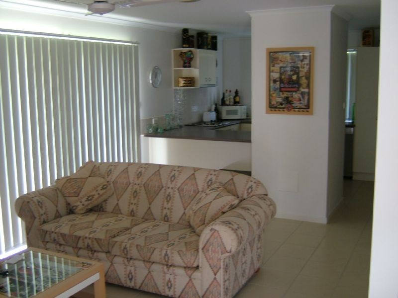 16/2A SWAN, Beerwah QLD 4519