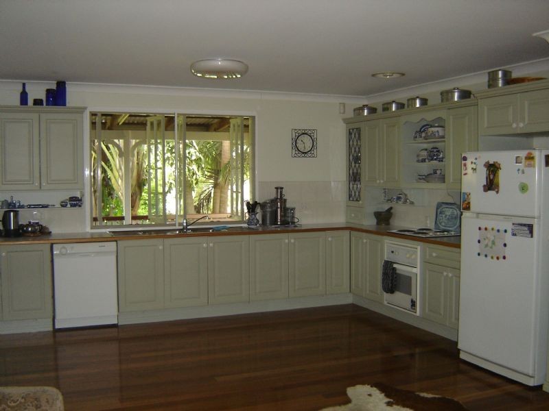 Glass House Mountains QLD 4518