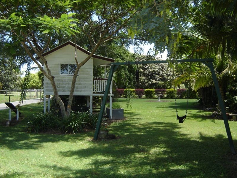 Glass House Mountains QLD 4518